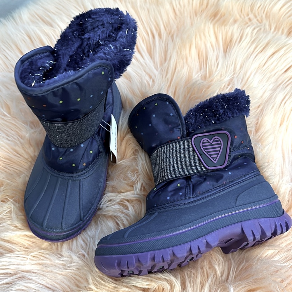 Girls Purple Winter Snow Boots Heart Accent and Velcro Strap Sz 10 NEW!